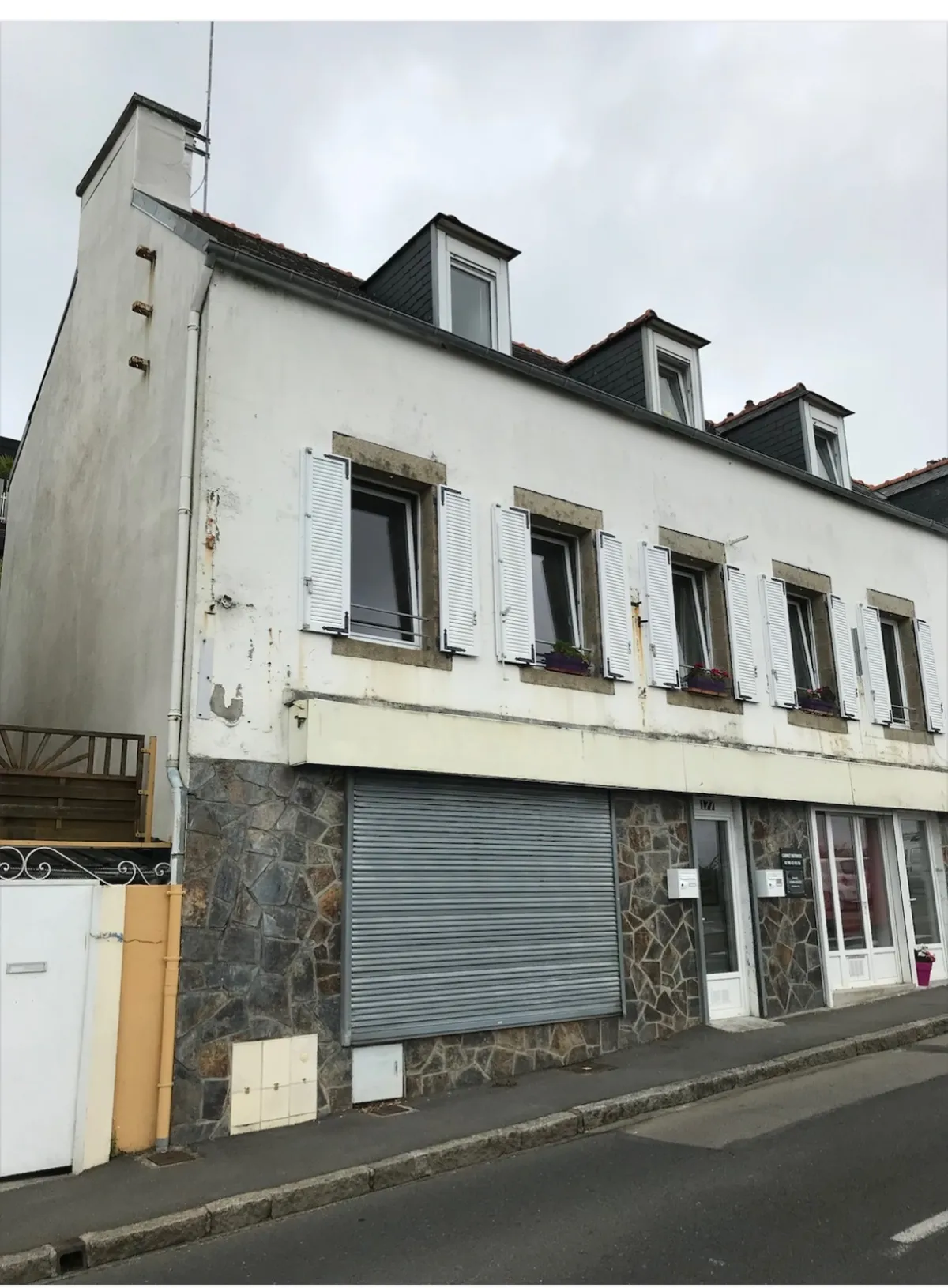 Avant - Ravalement d'immeuble